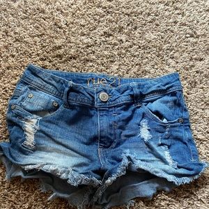 Women’s jean shorts